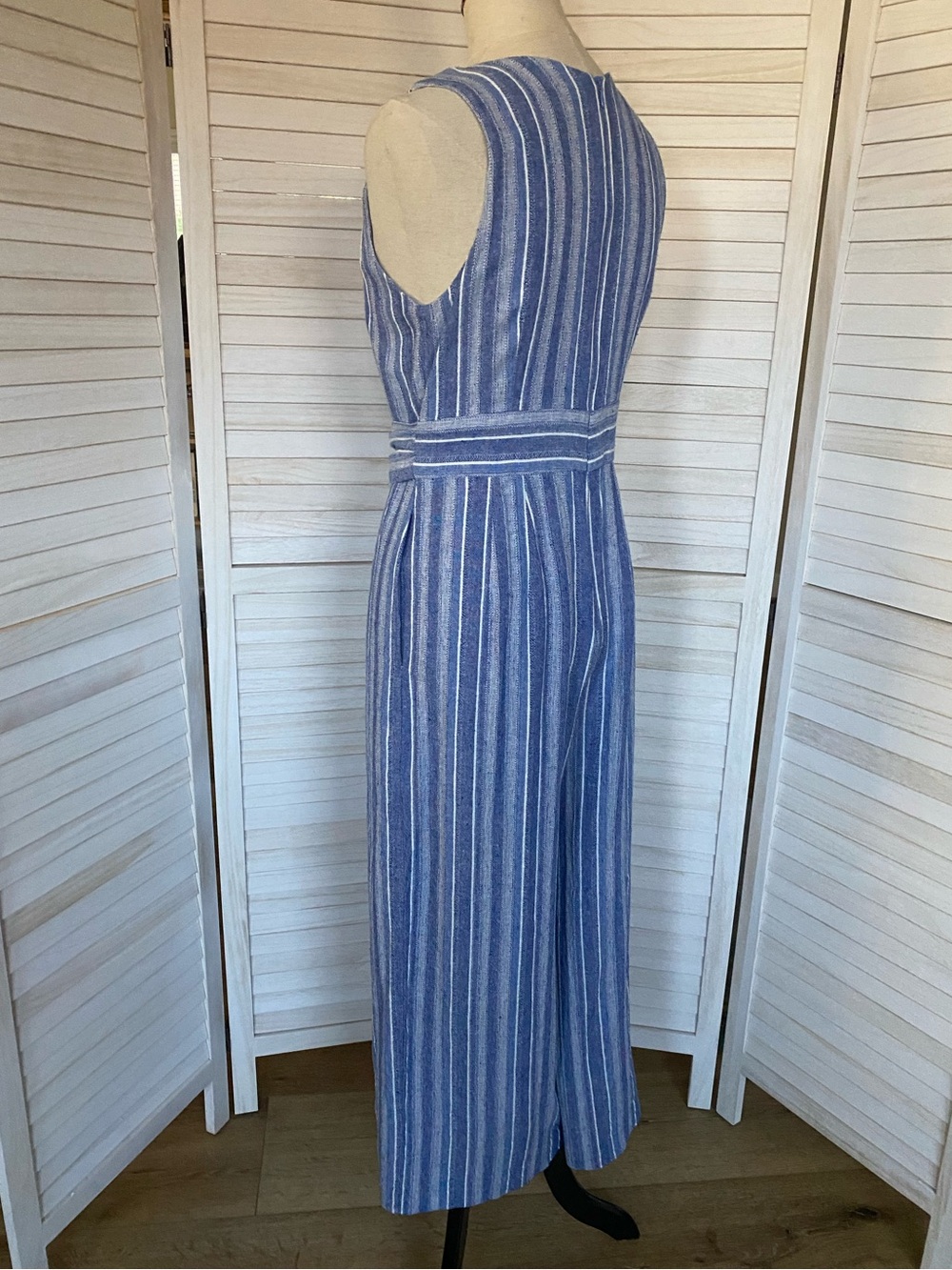 Calvin Klein Blue/White Striped Linen V-Neck Sleeveless Tie Waist Jumpsuit 10 - Picture 9 of 16